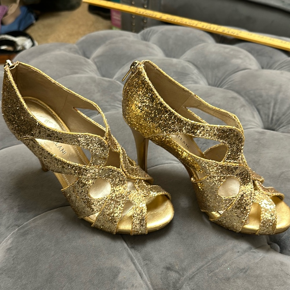 Antonio Melani Gold Glitter sparkle Heels - Womens sz 7